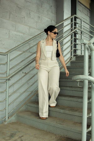 Calça pantalona em linho Milena